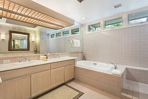 The Islands at Mauna Lani - CoralTree Residence Collection