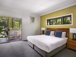 BreakFree Aanuka Beach Resort