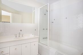 BreakFree Aanuka Beach Resort