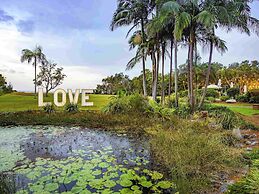 BreakFree Aanuka Beach Resort