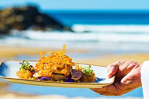 BreakFree Aanuka Beach Resort