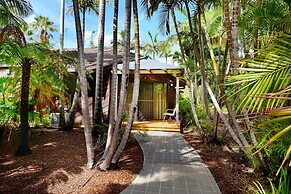 BreakFree Aanuka Beach Resort