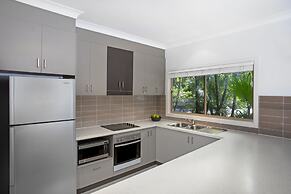 BreakFree Aanuka Beach Resort