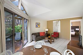 BreakFree Aanuka Beach Resort