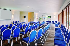 BreakFree Aanuka Beach Resort