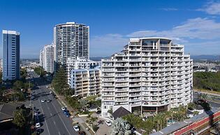 Broadbeach Savannah Hotel & Resort