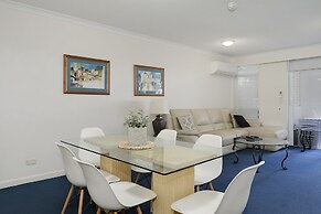 ULTIQA Burleigh Mediterranean Resort