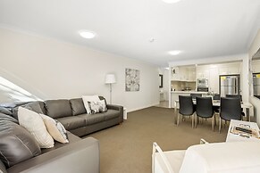 ULTIQA Burleigh Mediterranean Resort