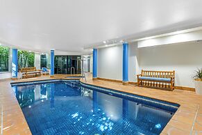 ULTIQA Burleigh Mediterranean Resort