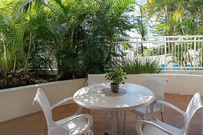 ULTIQA Burleigh Mediterranean Resort