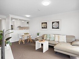 ULTIQA Burleigh Mediterranean Resort