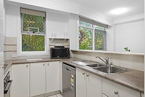 ULTIQA Burleigh Mediterranean Resort