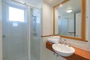 ULTIQA Burleigh Mediterranean Resort