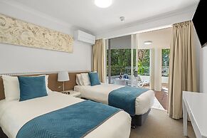 ULTIQA Burleigh Mediterranean Resort