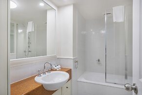 ULTIQA Burleigh Mediterranean Resort