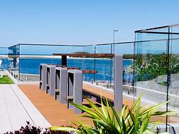 BreakFree Grand Pacific Resort