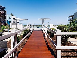 BreakFree Grand Pacific Resort
