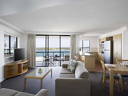BreakFree Grand Pacific Resort