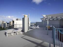 BreakFree Grand Pacific Resort
