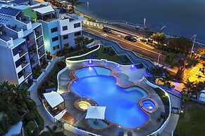 BreakFree Grand Pacific Resort