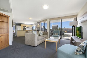 BreakFree Grand Pacific Resort