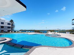 BreakFree Grand Pacific Resort