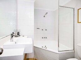 Mantra PortSea