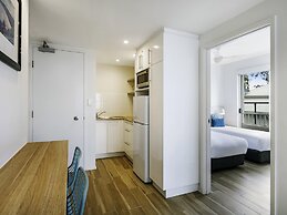 Mantra PortSea