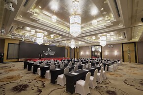 Renaissance Shanghai Pudong Hotel
