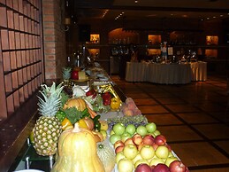 PROMENADE HOTEL ZALKA
