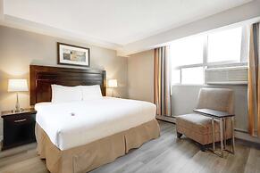 Coast Calgary Downtown Hotel & Suites by APA