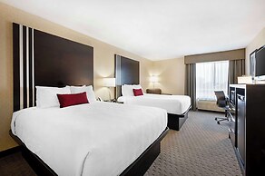 Best Western Plus Howe Inn