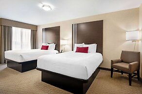 Best Western Plus Howe Inn