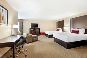 Best Western Plus Howe Inn