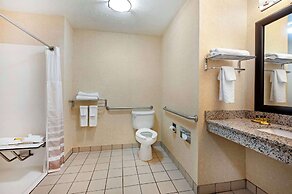 Best Western Plus Howe Inn