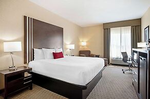 Best Western Plus Howe Inn