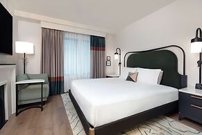 Pennyweight Hotel Boston, Curio Collection by Hilton