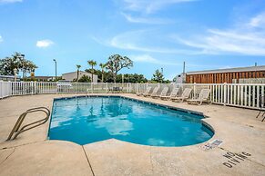 Americas Best Value Inn & Suites Brunswick