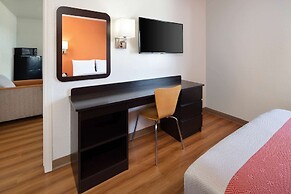 Motel 6 Arcadia, CA - Los Angeles - Pasadena Area