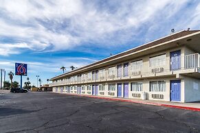 Motel 6 El Centro, CA