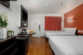 Motel 6 Carlsbad, CA Beach