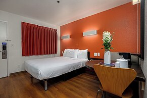 Motel 6 Carlsbad, CA Beach