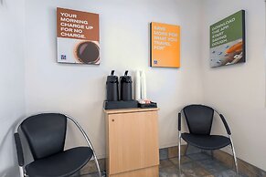 Motel 6 Palm Springs, CA - Downtown