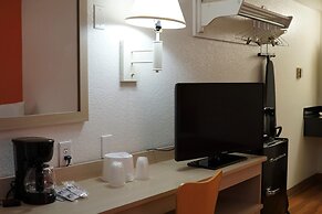 Motel 6 Flagstaff, AZ - West - Woodland Village