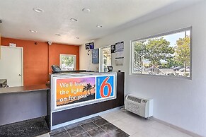 Motel 6 Campbell, CA - San Jose