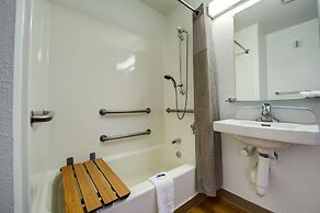 Motel 6 Seattle, WA - Airport