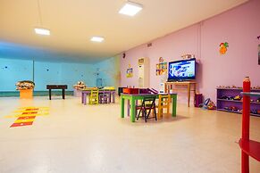 Golden Beach Resort And Spa