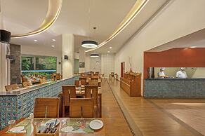 Sterling Ooty Fern Hill