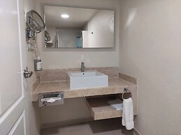 Holiday Inn Cuernavaca by IHG
