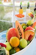 Alexandra Resort - All-inclusive